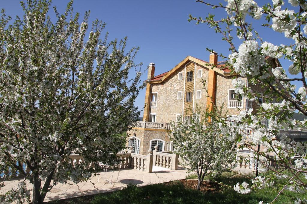 Le Palais Des Cerisiers 호텔 아즈루 외부 사진